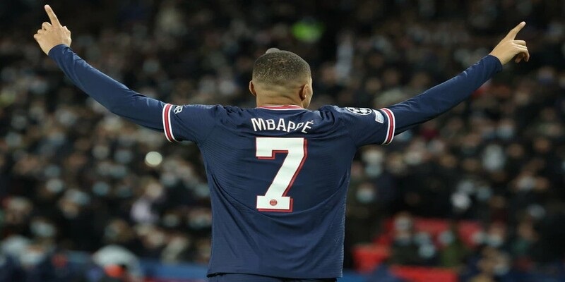 Mbappe hiện là cầu thủ được săn đón nhiều nhất mỗi mùa chuyển nhượng